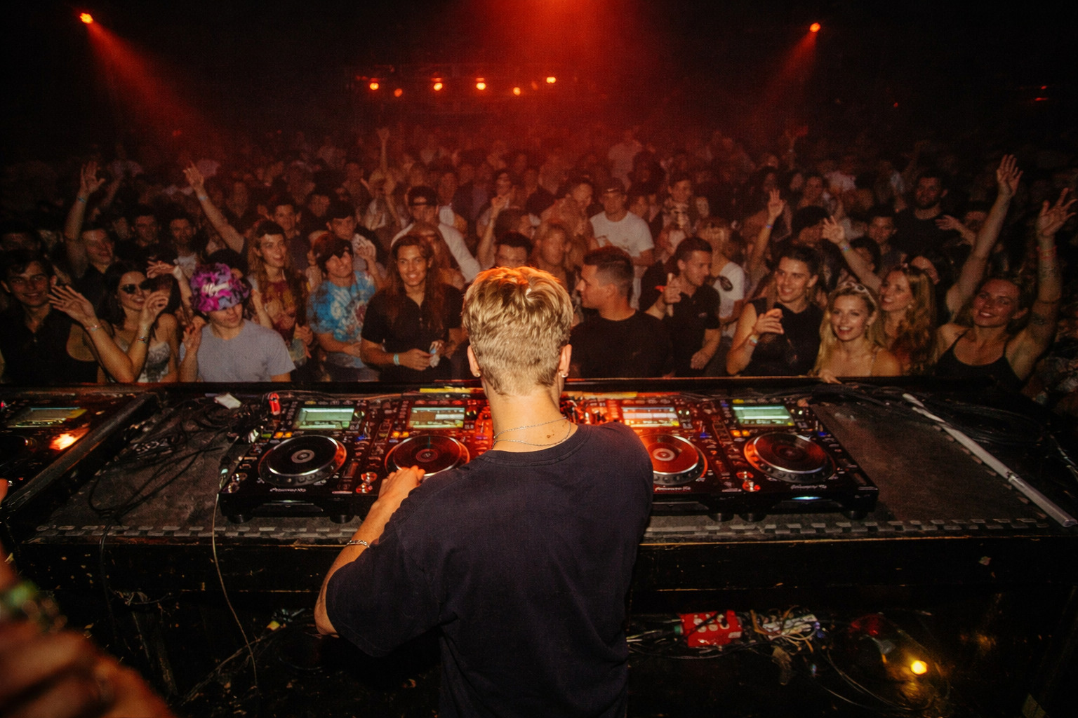 Love Factory in Aalsmeer brengt de essentie van oldskool house terug op de dansvloer